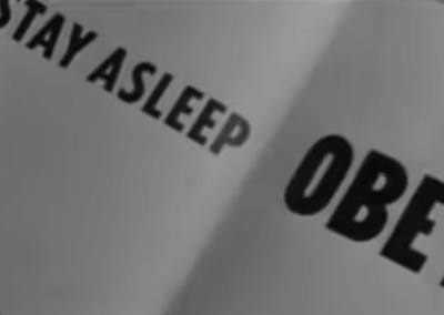 ukázka z filmu Oni žijí